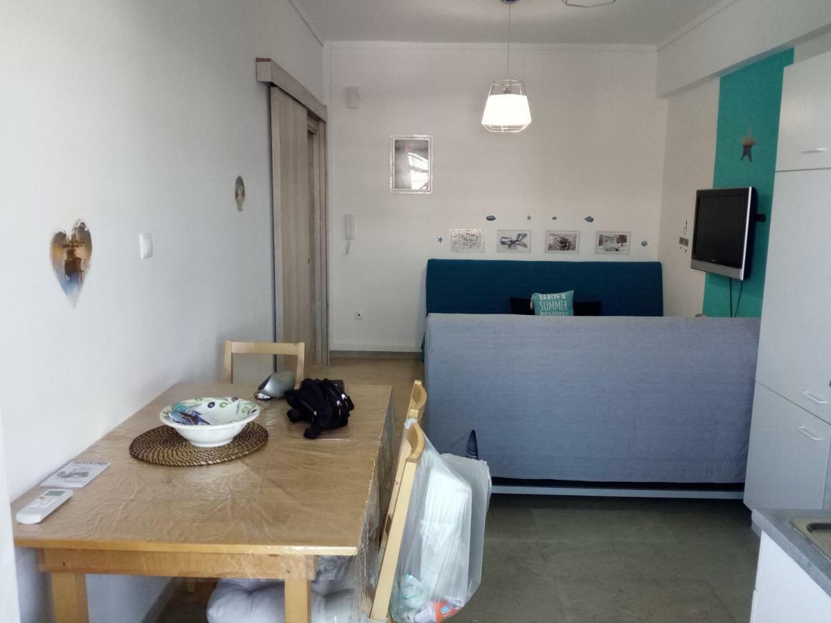 Jonnys Ferienwohnung Peraía Eksteriør bilde